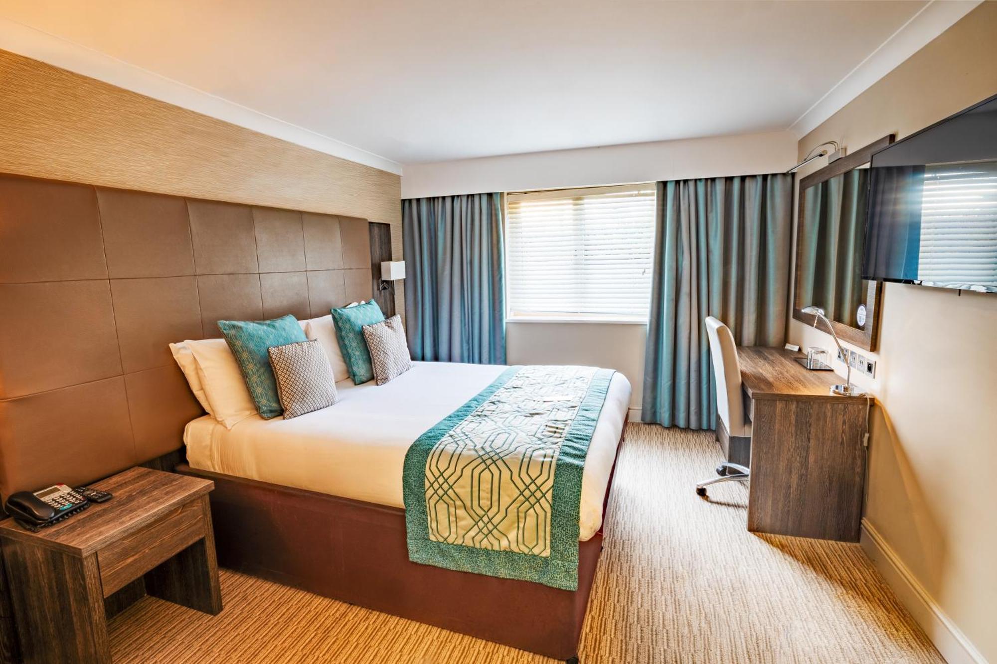 Mercure Milton Keynes Hotel Exterior photo